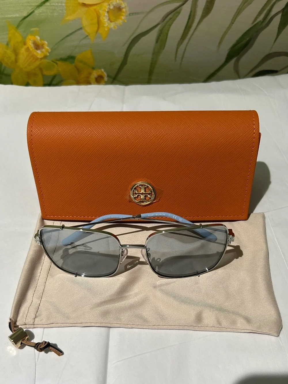 NEW Tory Burch Eleanor Rectangular Sunglasses TY6104 Silver/Light Blue with Case